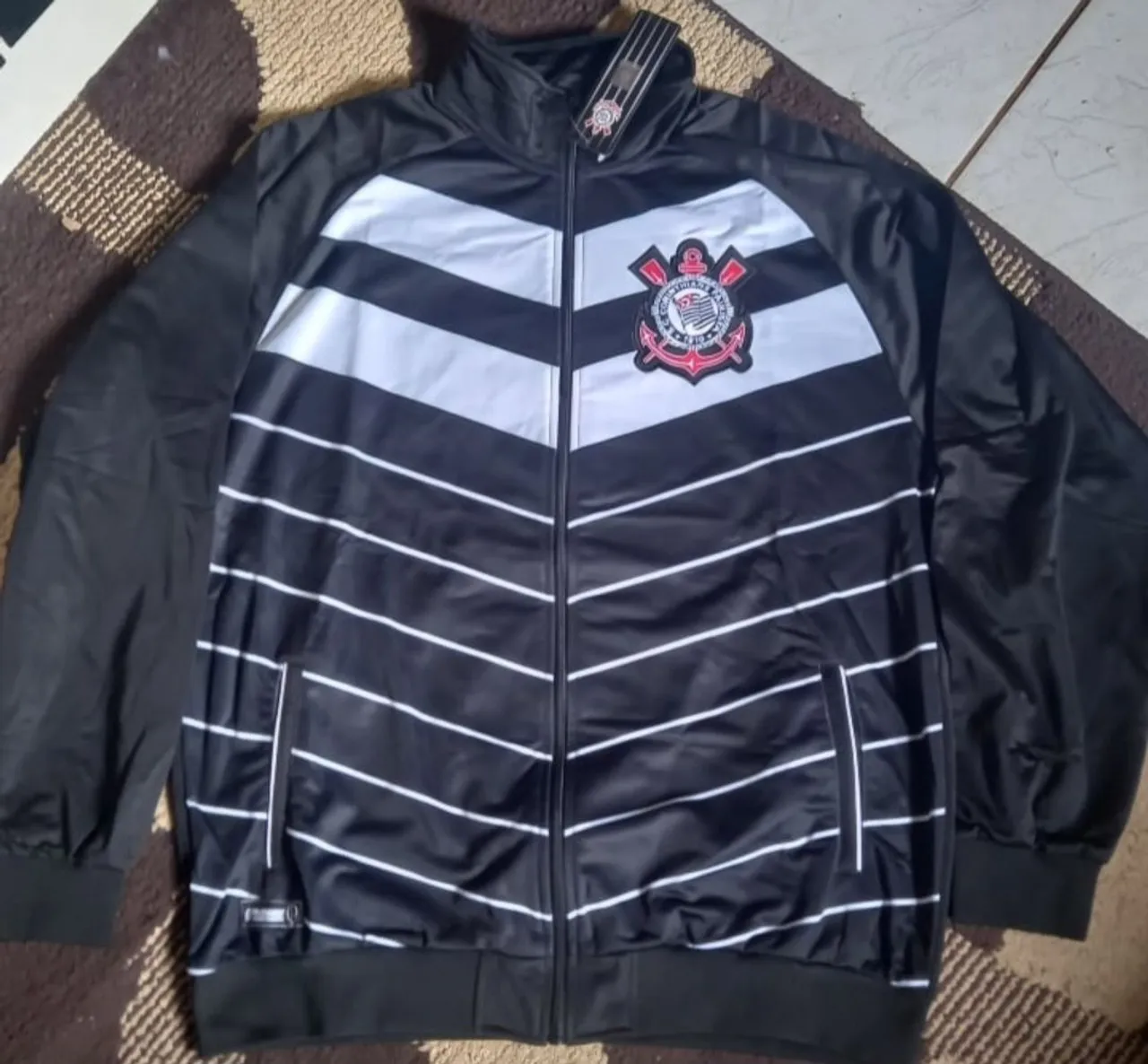 Jaqueta Spr Corinthians Inspiration 1950 Masculino - Preto e Branco