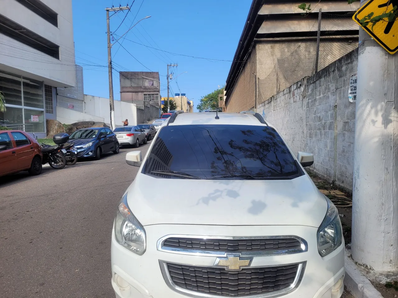 Vendo Spin LT 2014 automática 5 lugares