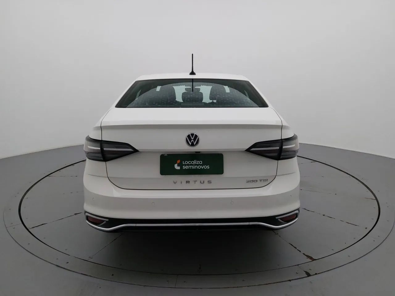 Volkswagen Virtus Highline 200 TSI 1.0 Flex 12V Aut, foto 4 de 18
