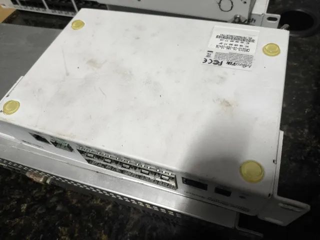 Switch MikroTik CRS212-1G-10S