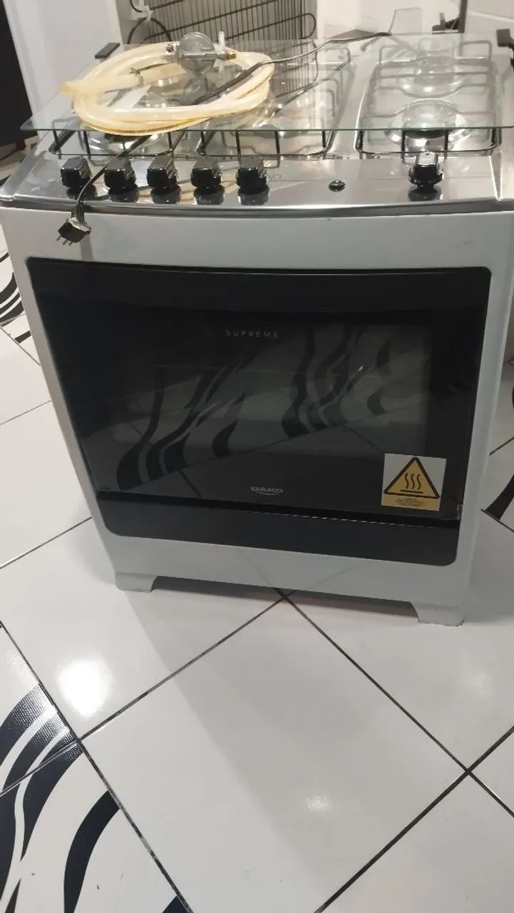 Fogão com 1mes de uso 