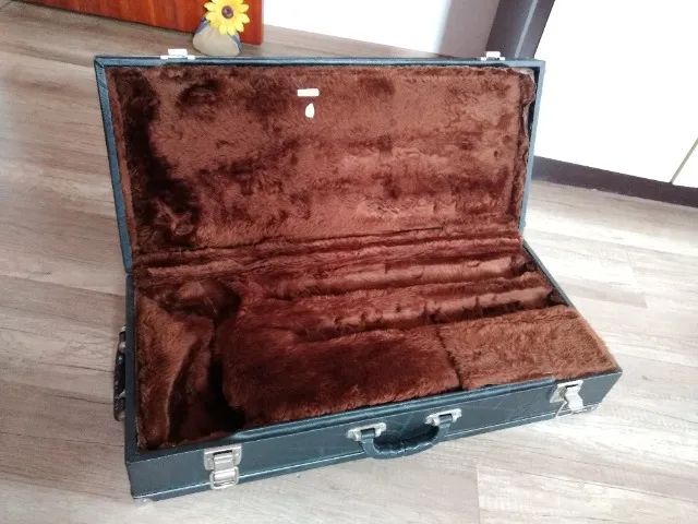Case / mala para Clarinete Baixo - Clarone - Foto 4