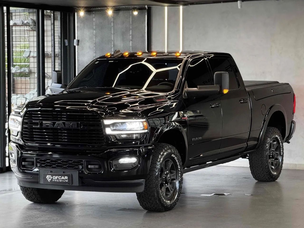 Ram 2500 2022 6.7 i6 turbo diesel night edition cd 4x4  automático - Foto 2