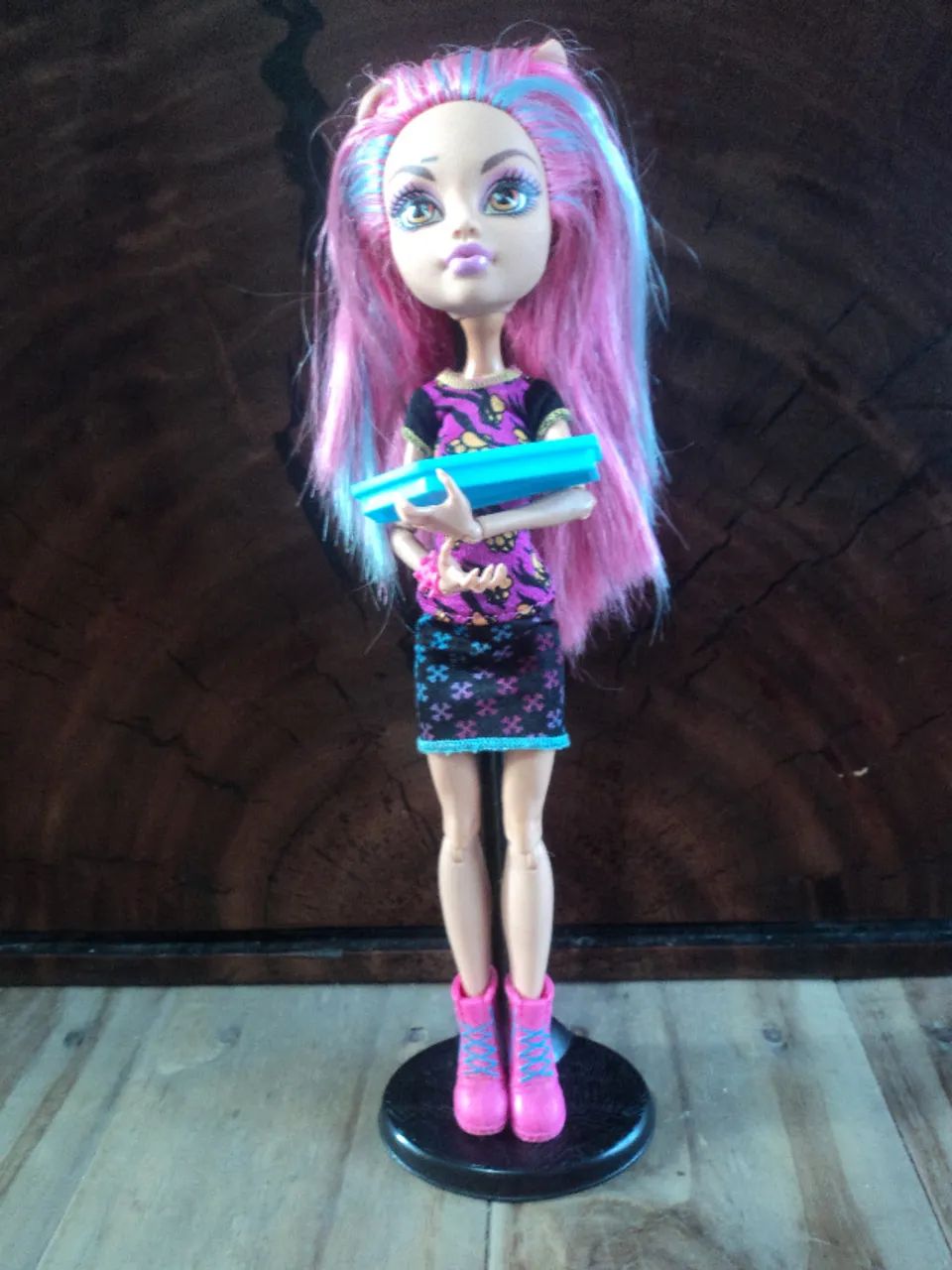 Howleen Wolf - Creepateria