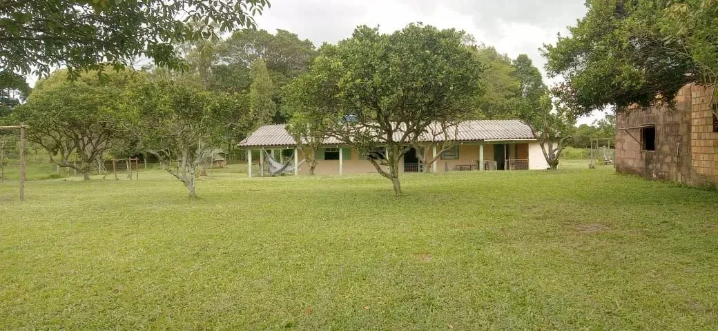 Velleda oferece encantador sítio com casa e açude próximo de Viamão