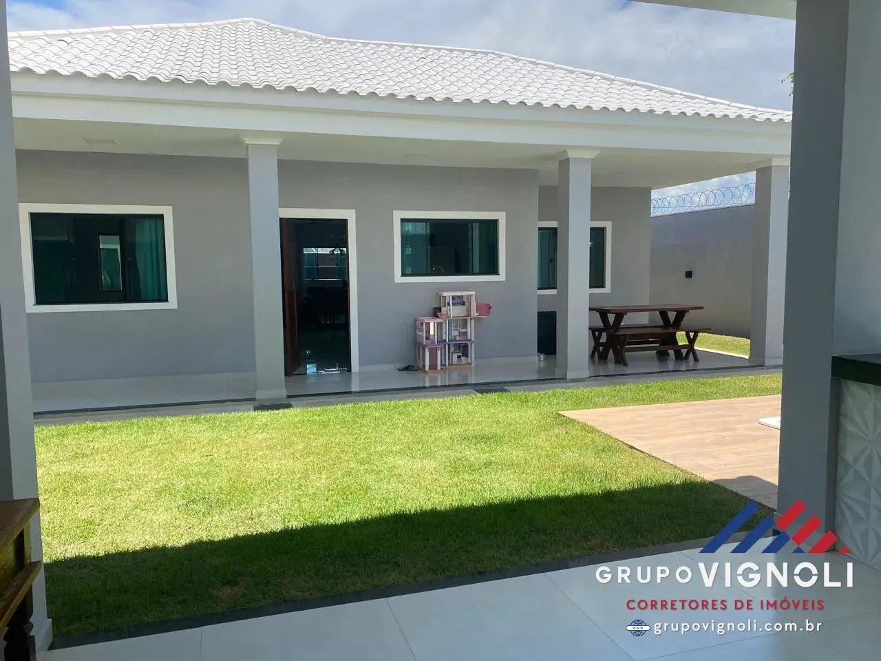 Casa Ampla com Piscina à Venda Porto Novo, Saquarema/RJ