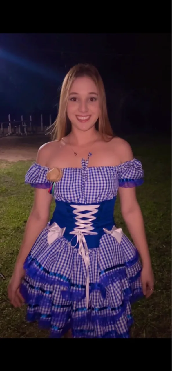 Alugo Vestido Festa Junina Azul e Branco