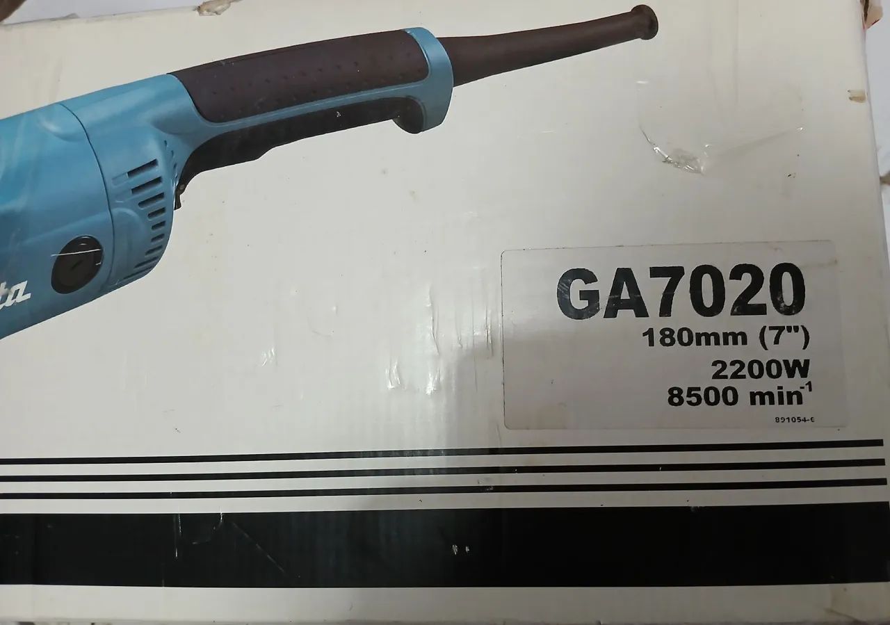 Esmilhadeira MAKITA angular <br>7 polegadas 180 mm<br>Amolador / Angle Grinder<br>GA * W - Foto 2