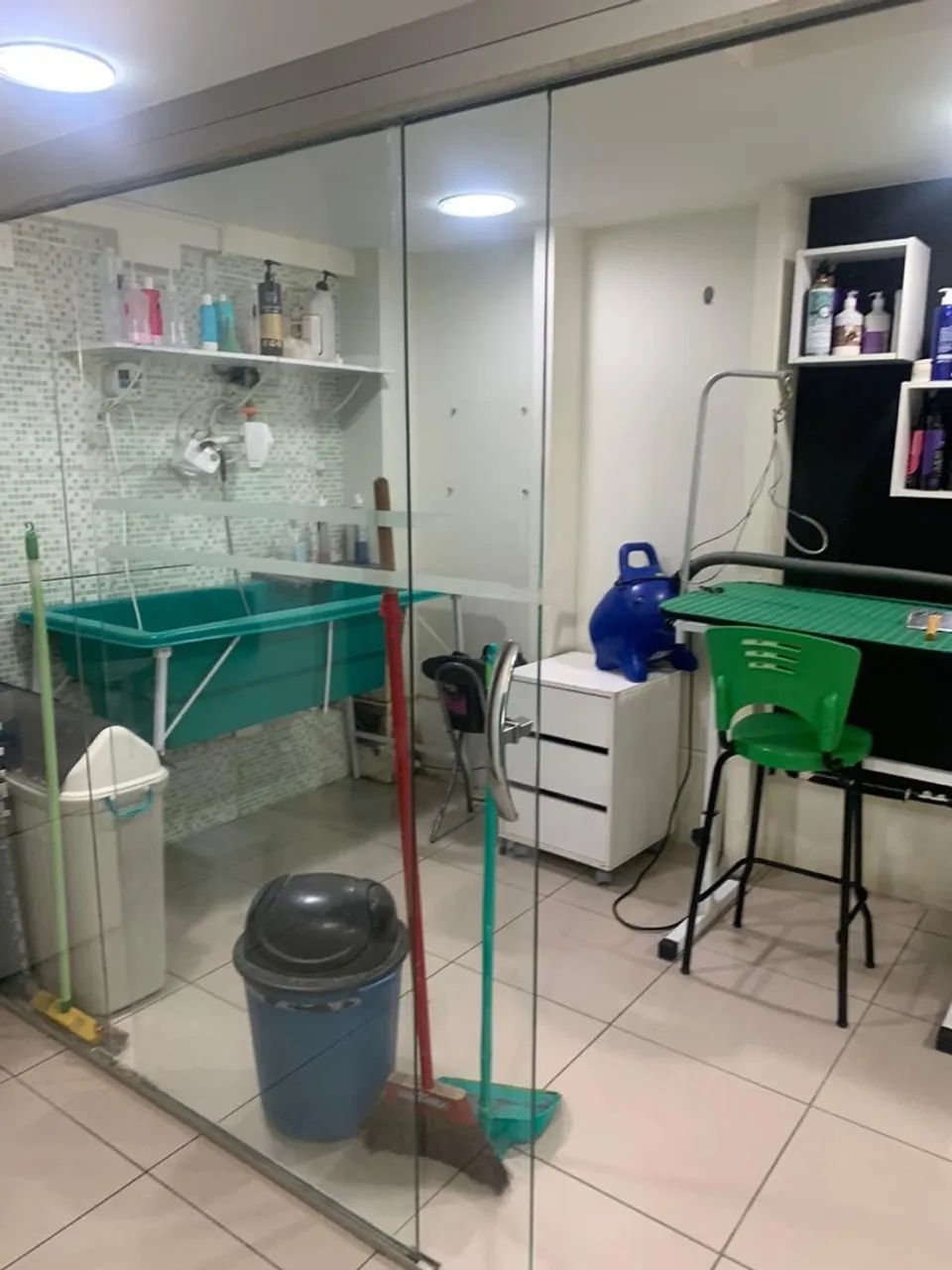 Vende-se CLÍNICA VETERINARIA E PET SHOP com estrutura completa no bairro Buritis  - Foto 12