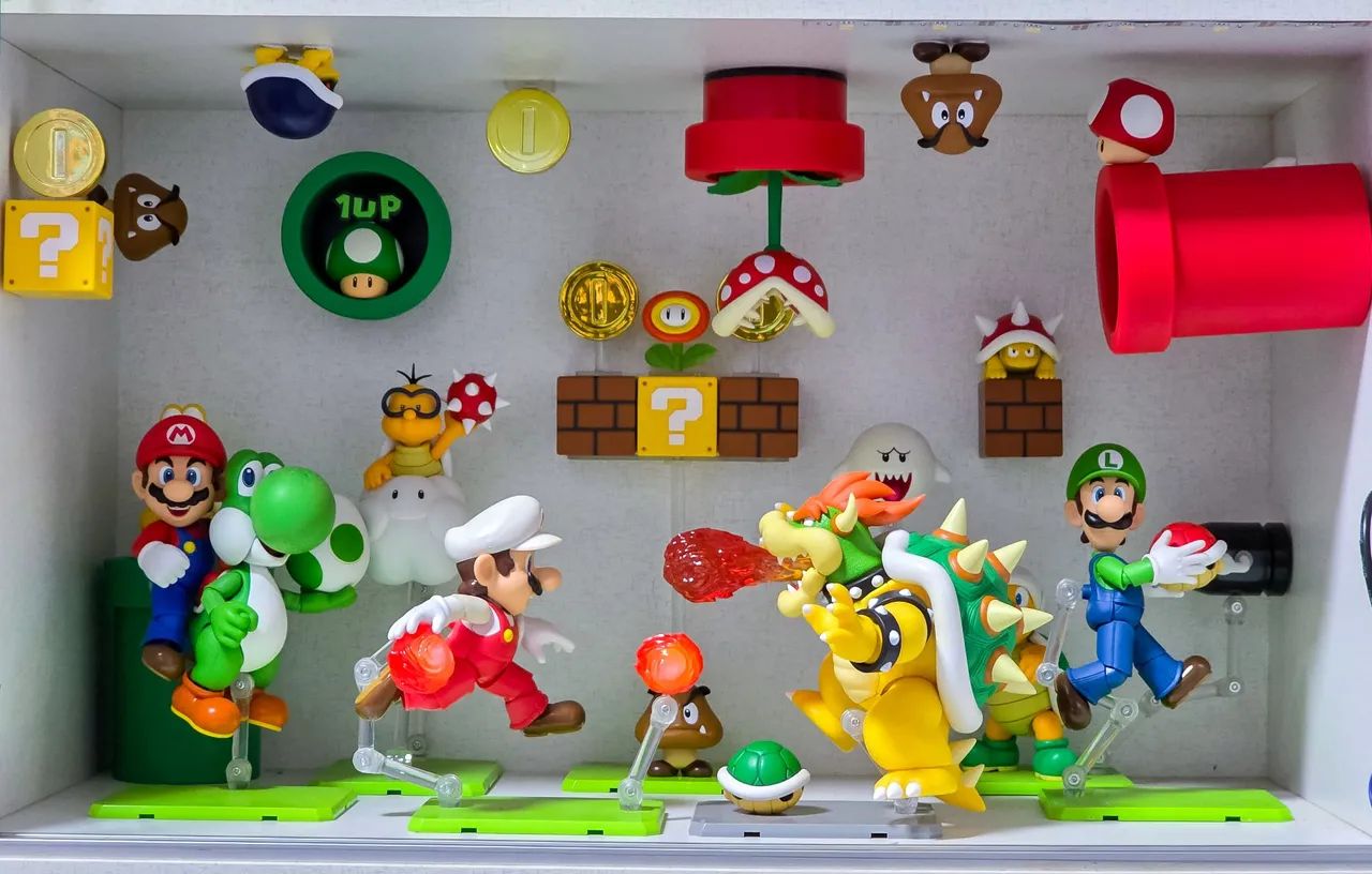Super Mario Bros. (S.H. Figuarts) - Também vendidos separadamente