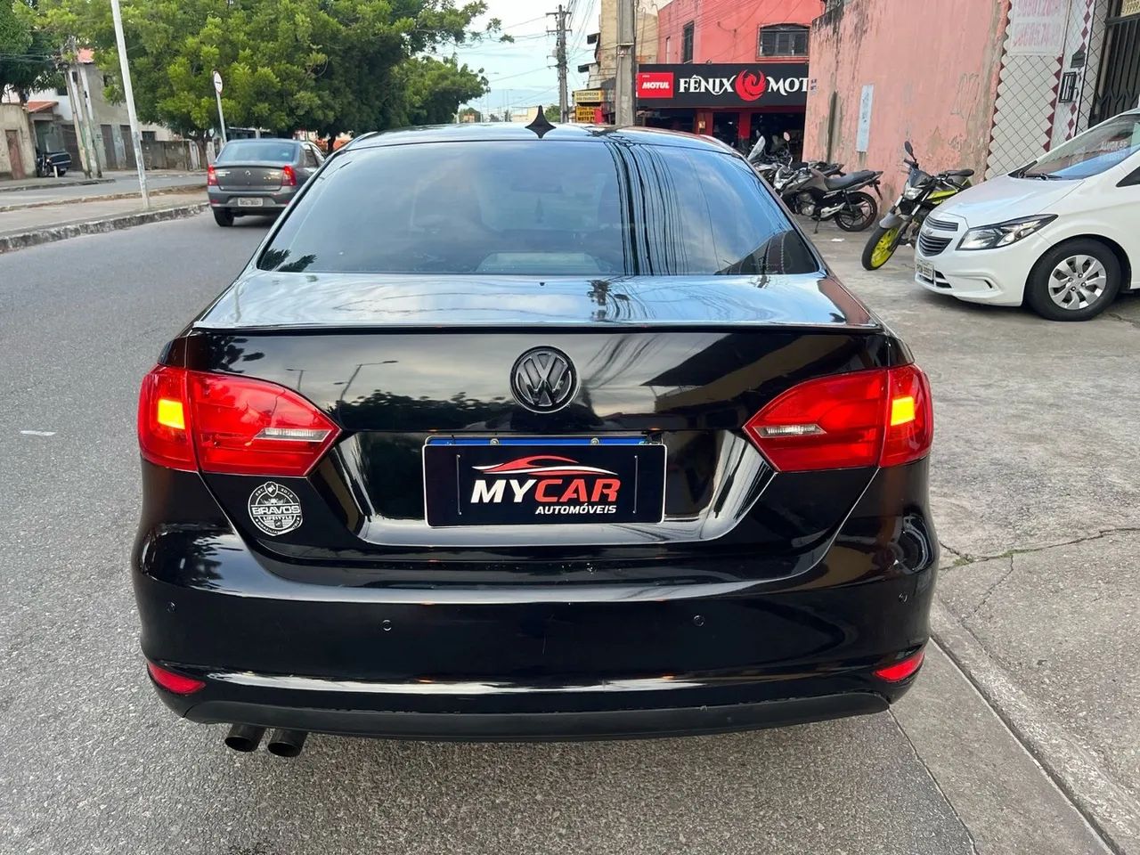Jetta 2011 Comfortline 2.0 Automático bancos em couro  - Foto 5