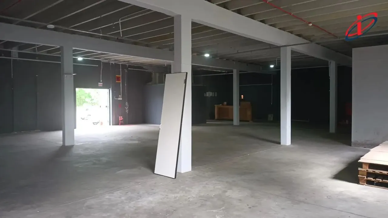 Galpão para Locação em Blumenau, Itoupava Central, 2 banheiros, 4 vagas