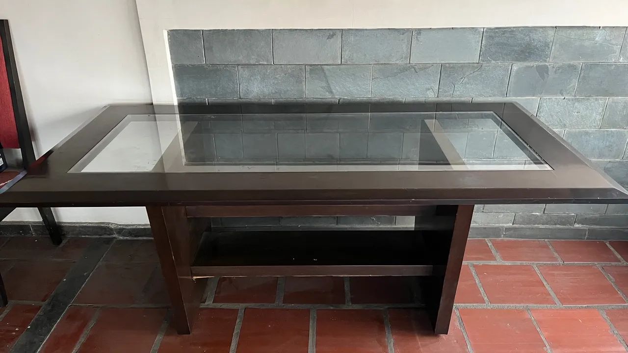 Mesa de centro com vidro + 6 cadeiras - Foto 2