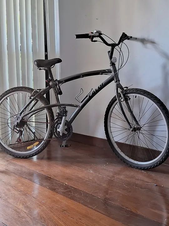 Bicicleta Caloi aro 26 bom estado