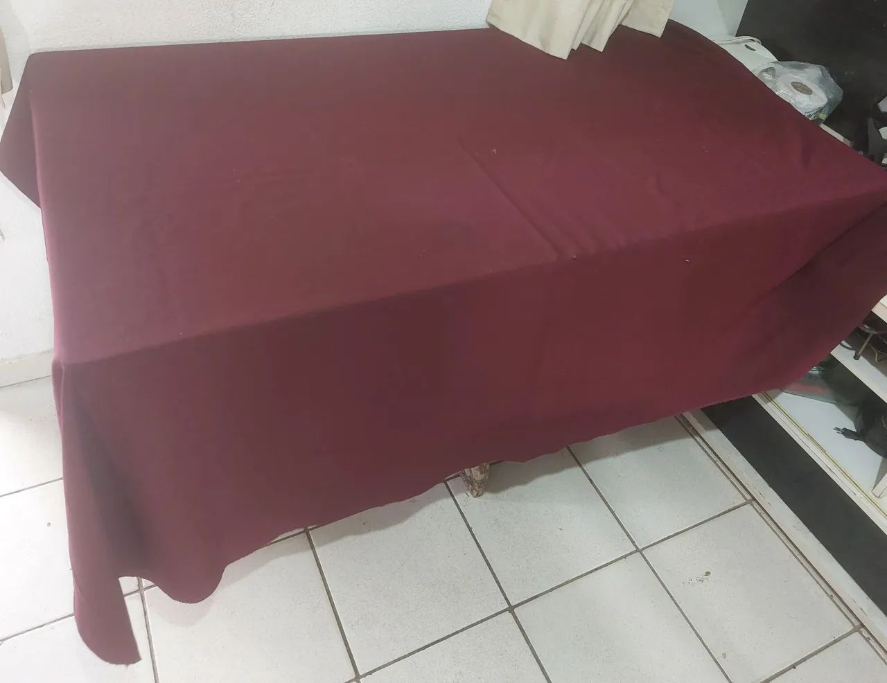 Toalha de mesa Bordô retangular - Foto 3