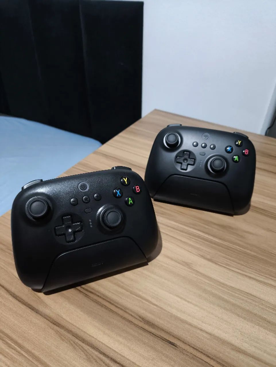 Dois controles 8bitdo Ultimate Hall Effect64308728875266120