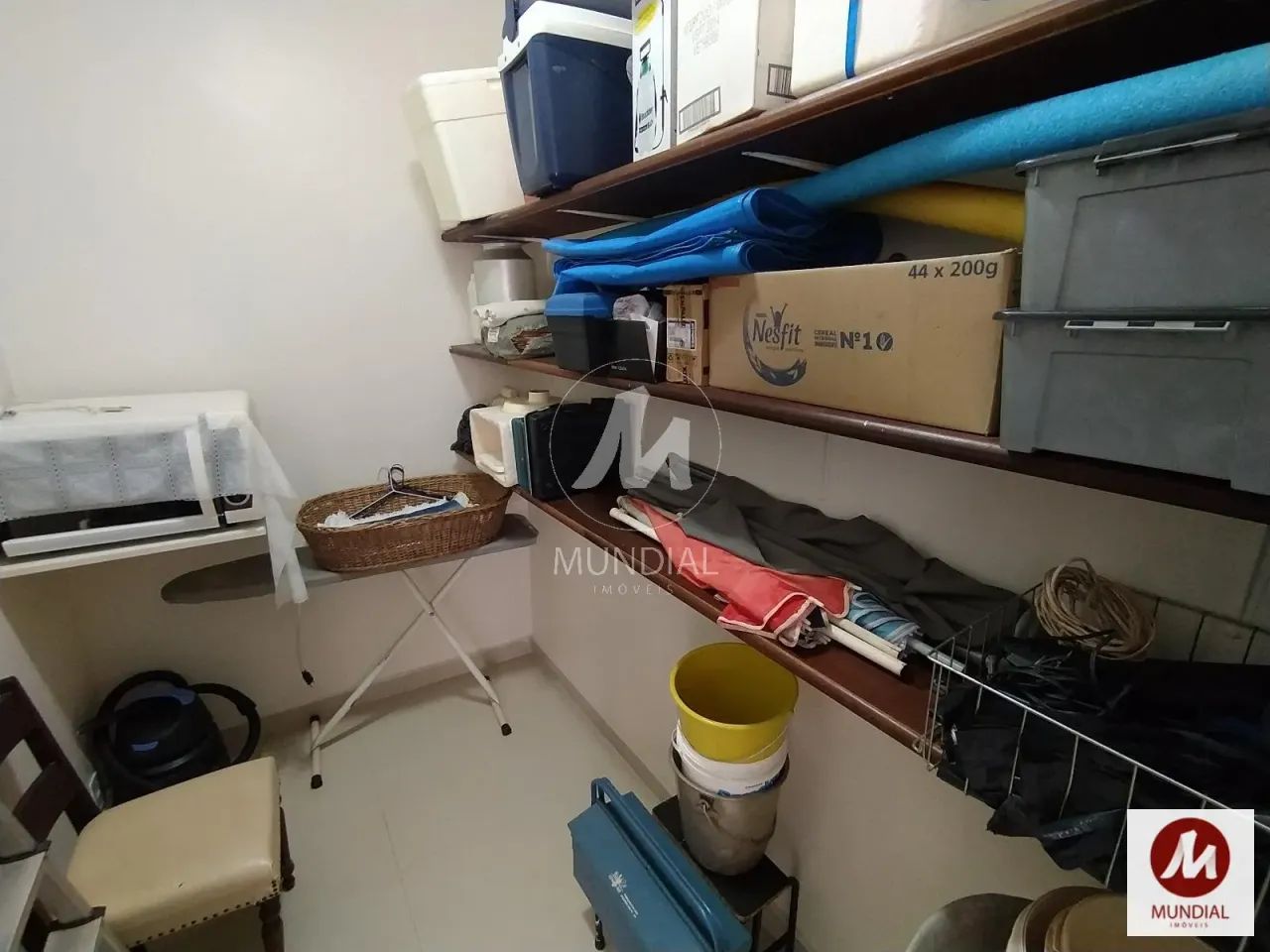 Casa (térrea na rua) 4 dormitórios/suite, cozinha planejada - Foto 11