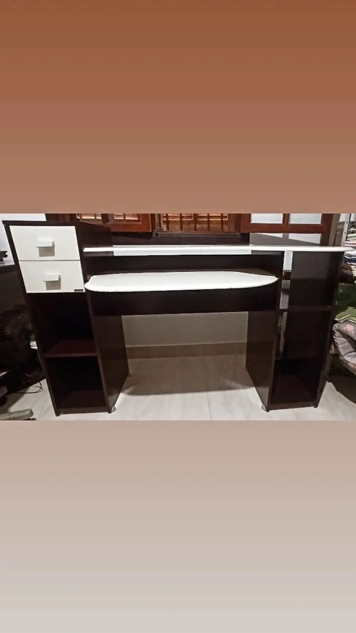 Mesa de Computador / Escritório