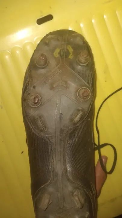 Chuteira de campo. - Foto 4