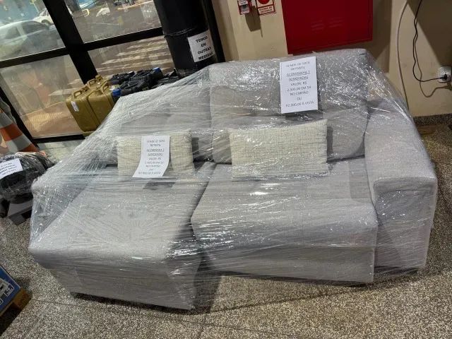 Sofá cama grande retrátil excelente estado! de Luxo