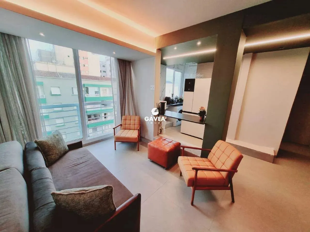Apartamento à venda no Embaré em Santos.