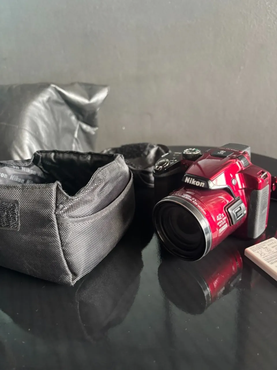 Nikon COOLPIX P510 Câmera Digital 16.1 MP com Lente 42x e Vídeo Full HD 1080p
