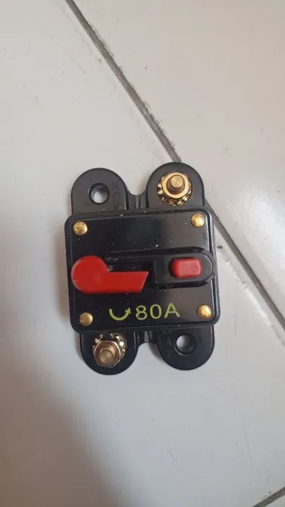 Disjuntor 80A para proteção de circuitos elétricos - Foto 2