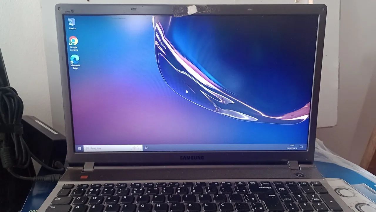Notebook Samsung series 5 LEIA O ANÚNCIO  - Foto 2