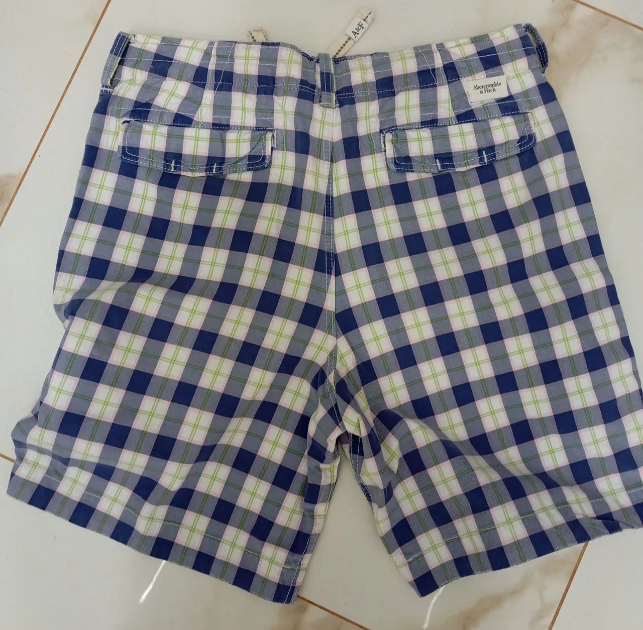 Bermuda masculina Abercrombie Vestem 48 - Foto 2