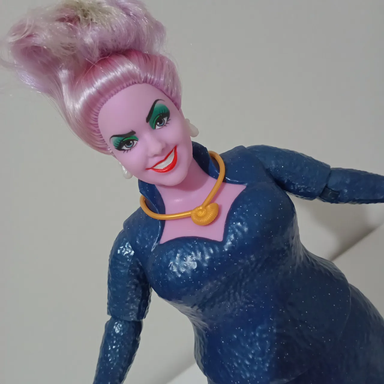 Boneca ursula de a pequena sereia