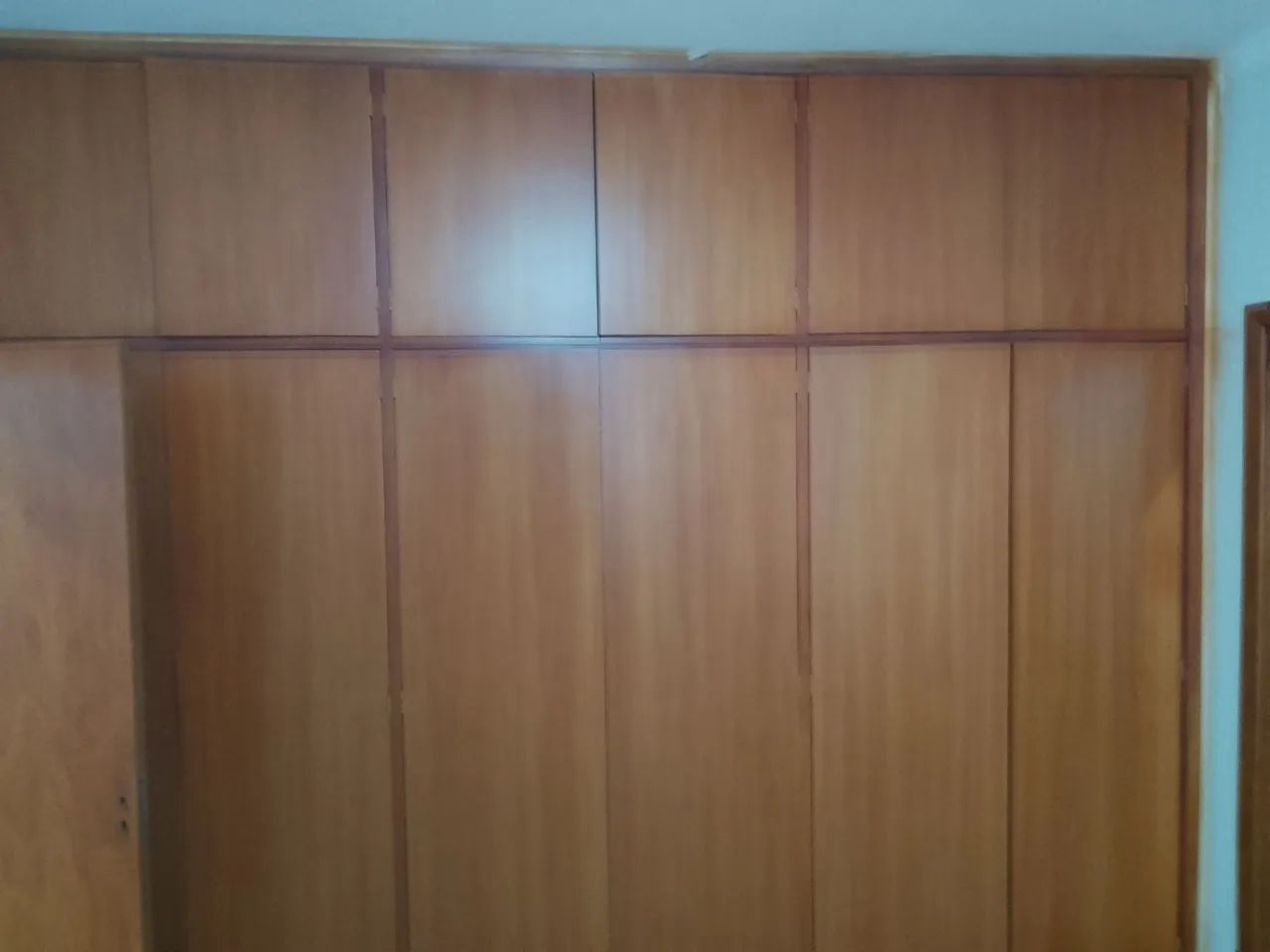 Restauração de móveis e portas de madeira  - Foto 2