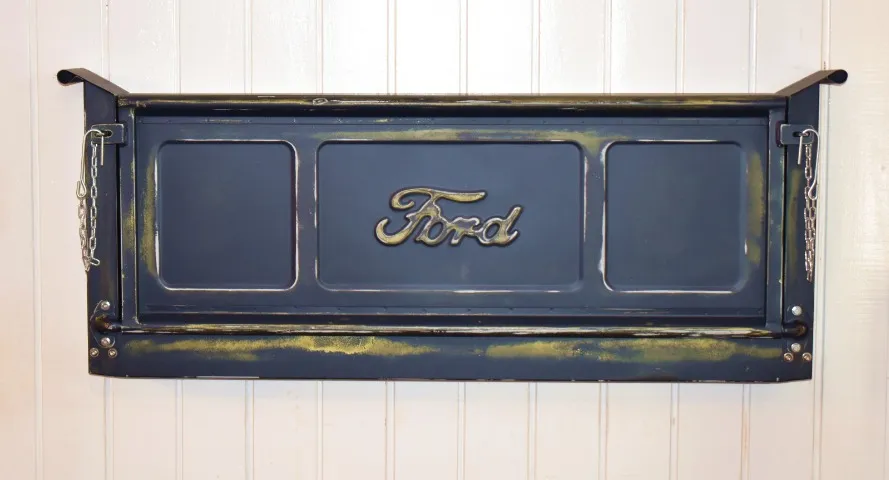 Bar com capacidade para até 12 garrafas inspirado Caçamba Ford F1 