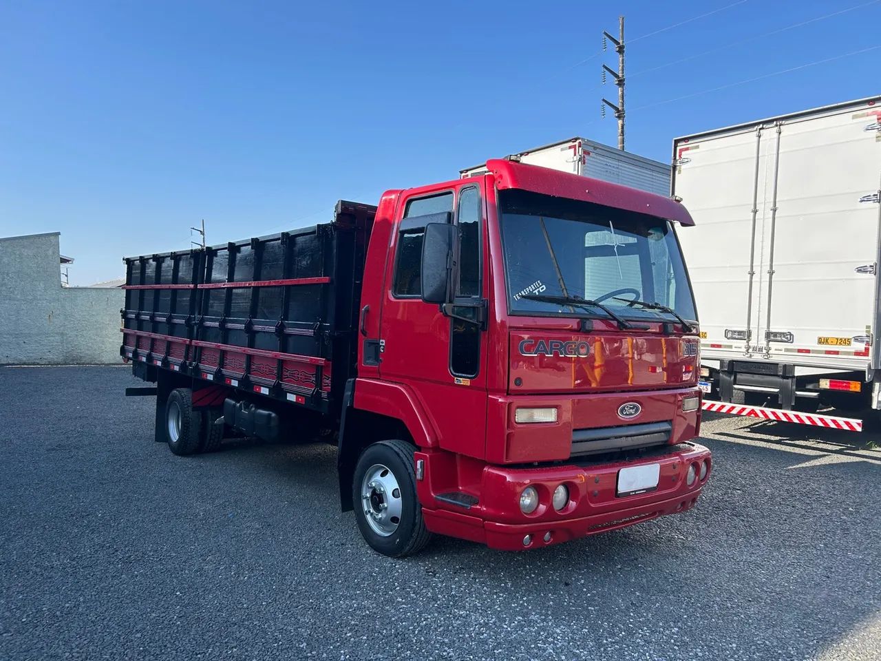Ford Cargo 815 - Foto 2