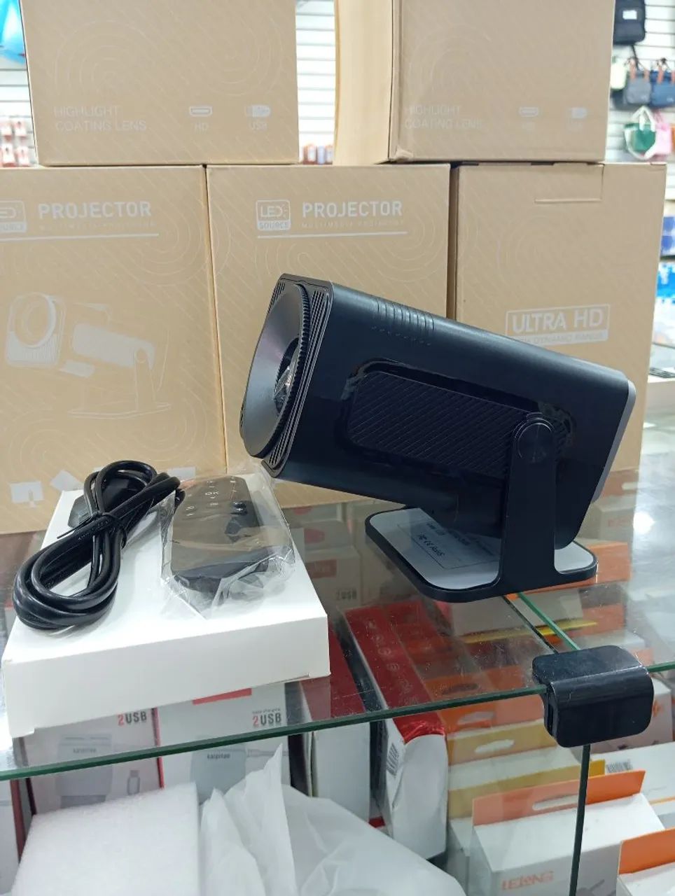 Projetor HY320  - Foto 6