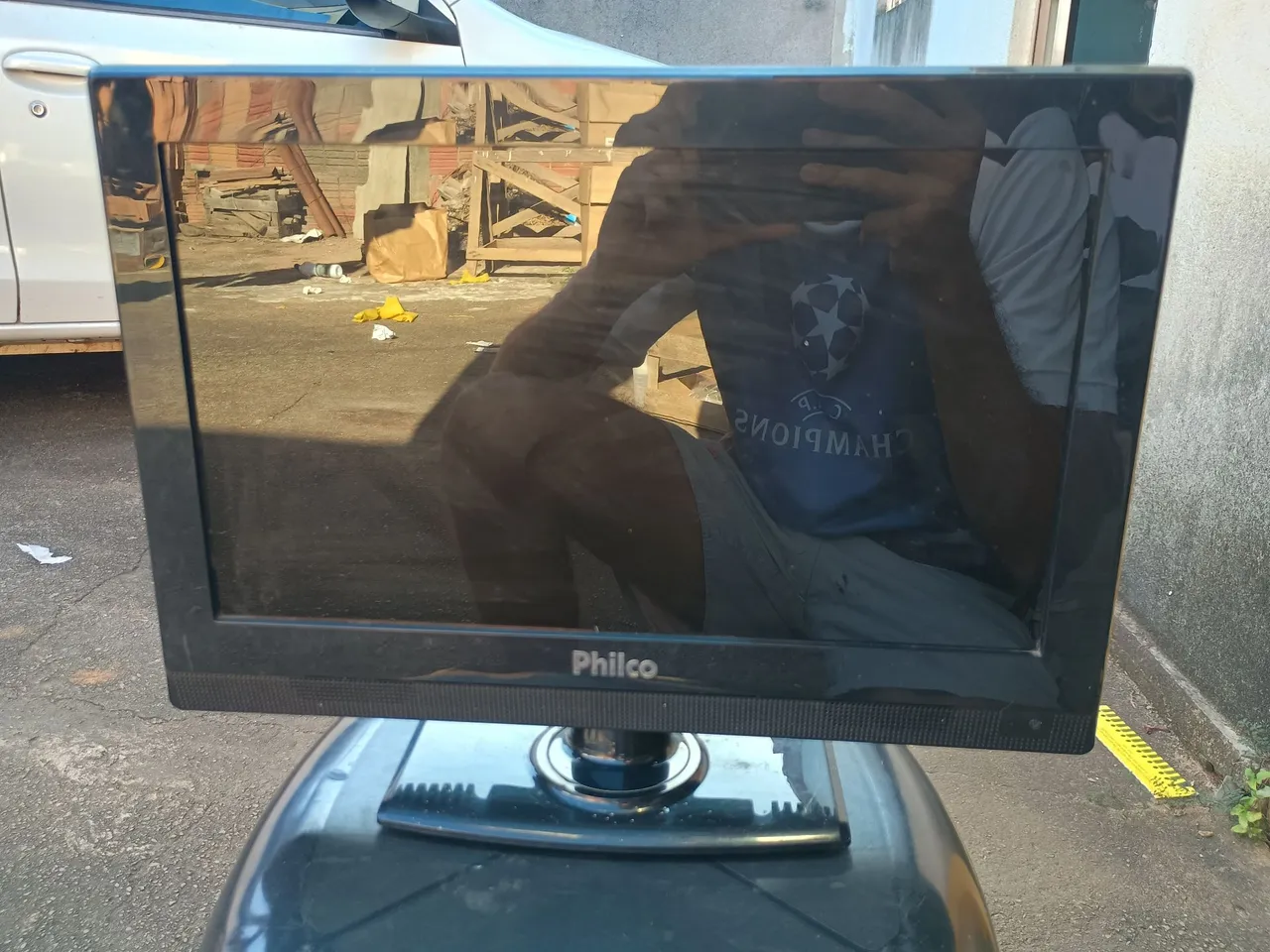 Monitor PHILCO PH16V18DM