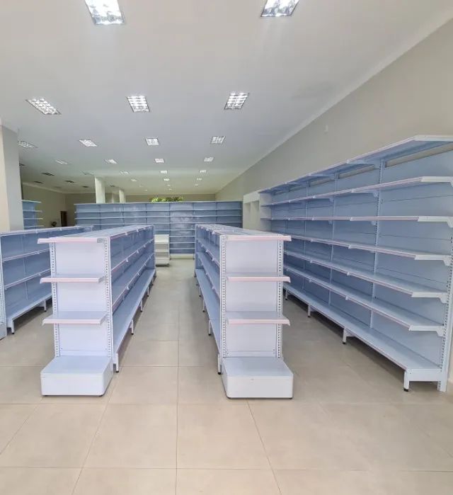 Gôndola linha farmácia 30x25 carga até 35 kg - Foto 3