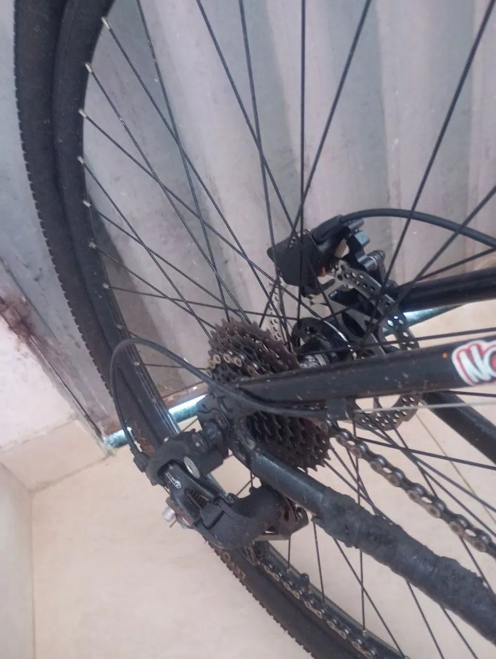 Bicicleta aro 29 com macha - Foto 3