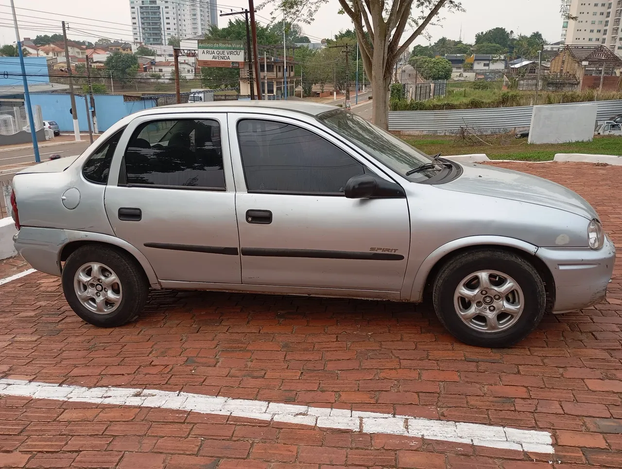 Vende - se carro