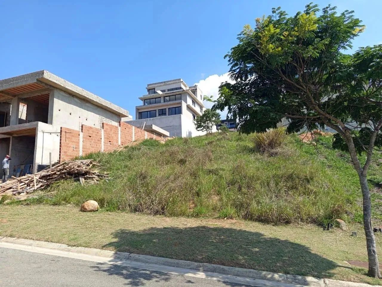 TERRENO RESIDENCIAL em SANTANA DE PARNAÍBA - SP, JARDIM BANDEIRANTES