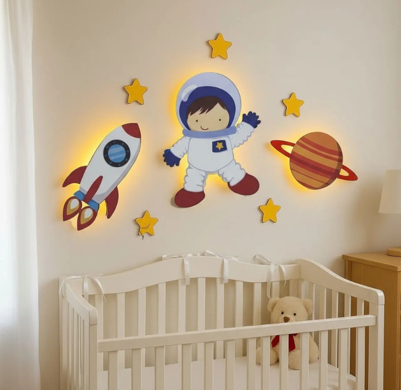 Asttronauta Saturno Foguete Com Led - Decoração quarto Bebê