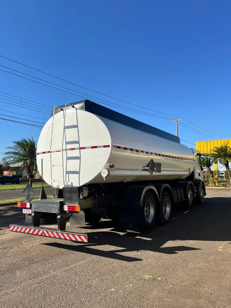 Volvo VM 270 Bitruck  - Foto 5