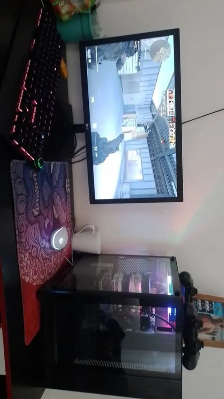 Complete computer.64363332430465122