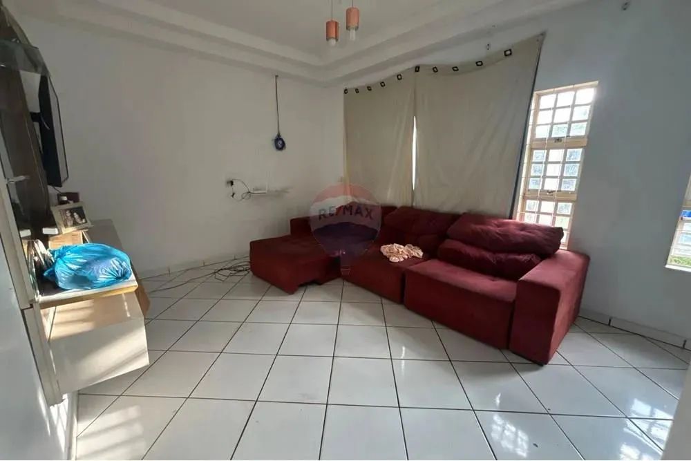 "Casa residencial com ponto comercial em Barra do Garças - " - Foto 2