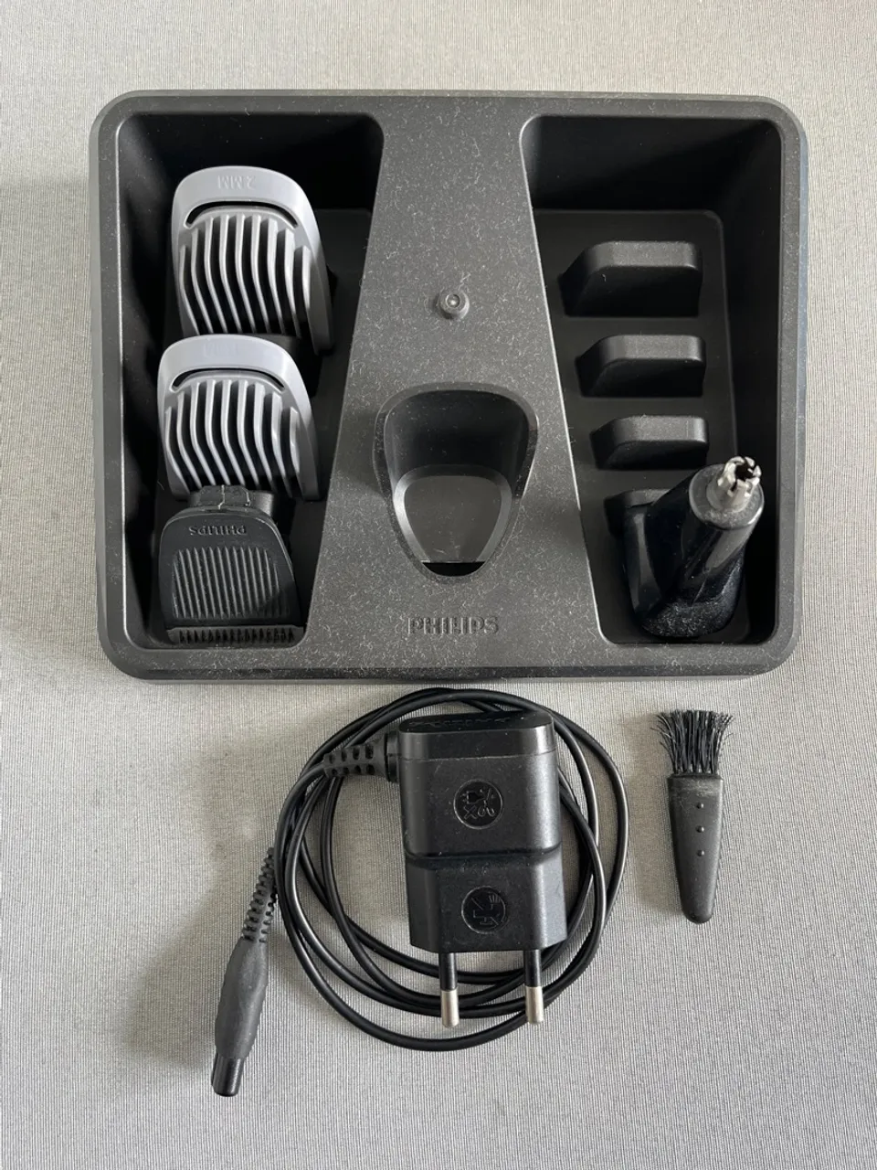 Preço Simbólico! Acessórios para Aparador de Pelos Philips