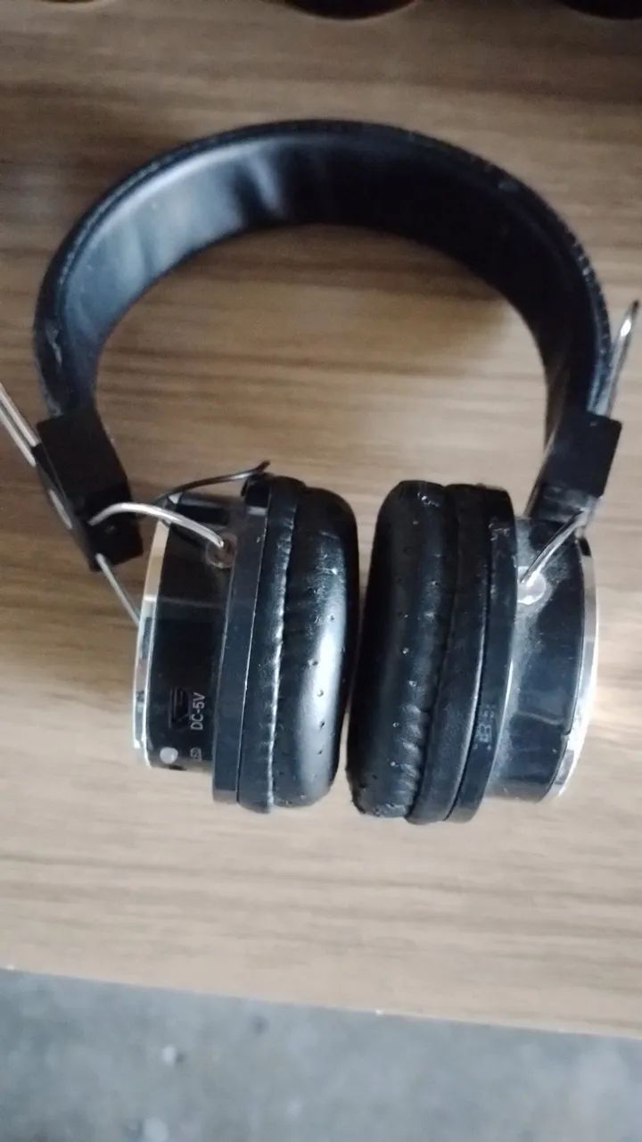 Fone de Ouvido com Fio