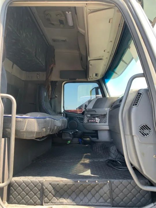 Volvo FH460 6x2 Globetrotter 2014 Ishift  - Foto 12