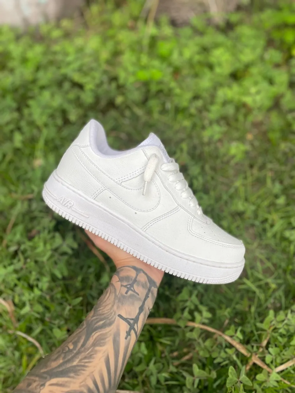 VENDE-SE Air Force 1 branco Importado UNISSEX