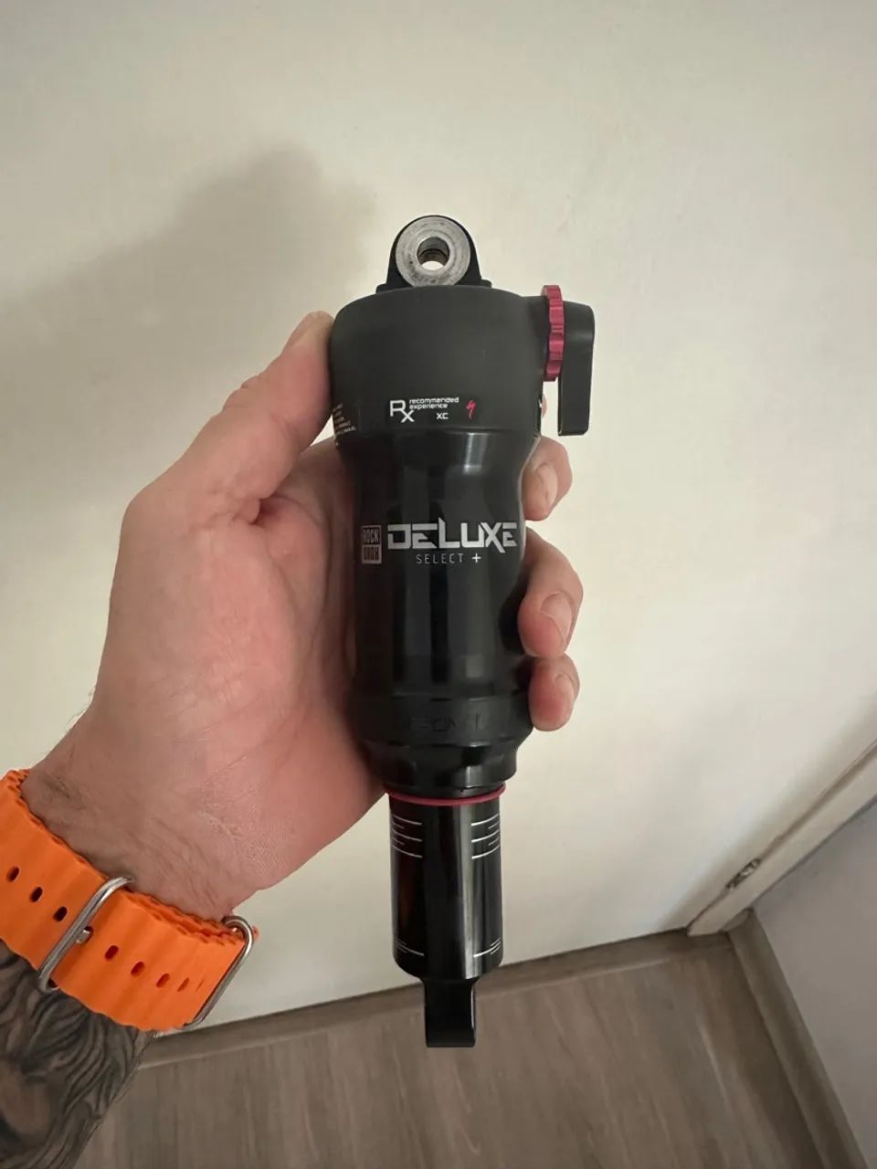Rock Shox Deluxe Select + Rear Shock Absorber