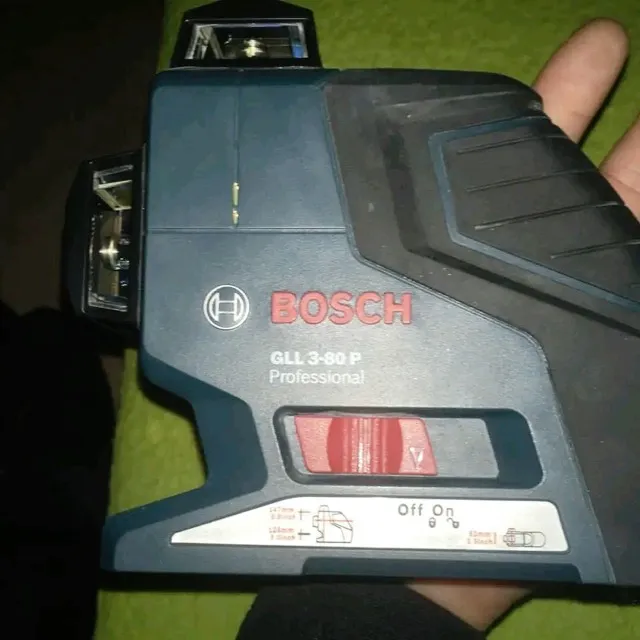 Nível a Laser de Planos Bosch