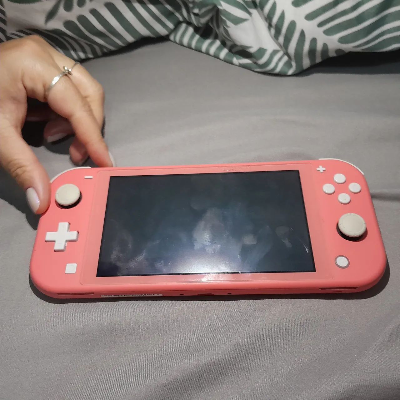 Vende-se Nintendo switch lite  - Foto 2